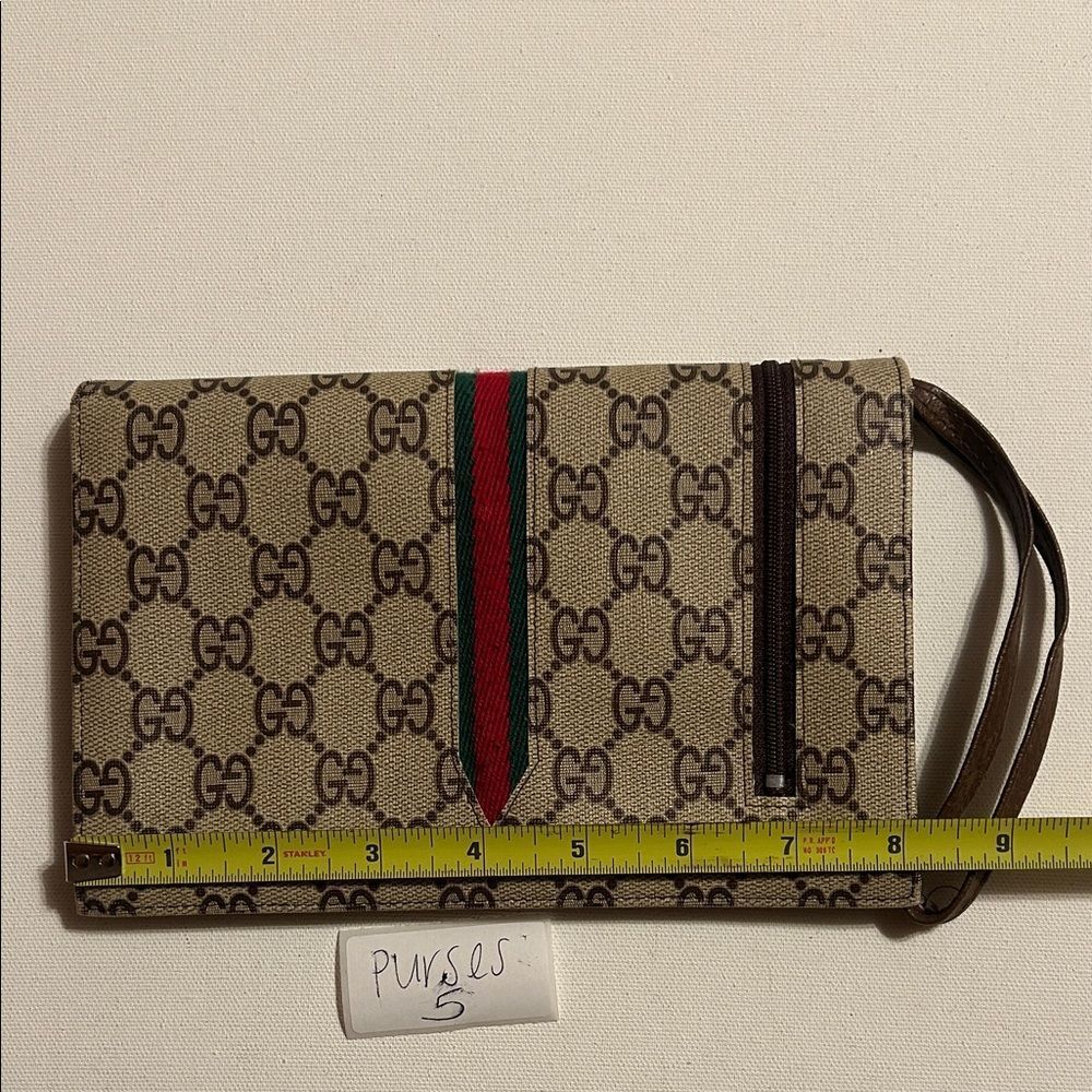Gucci Vintage Beige and Brown Monogram Clutch - Picture 3 of 7